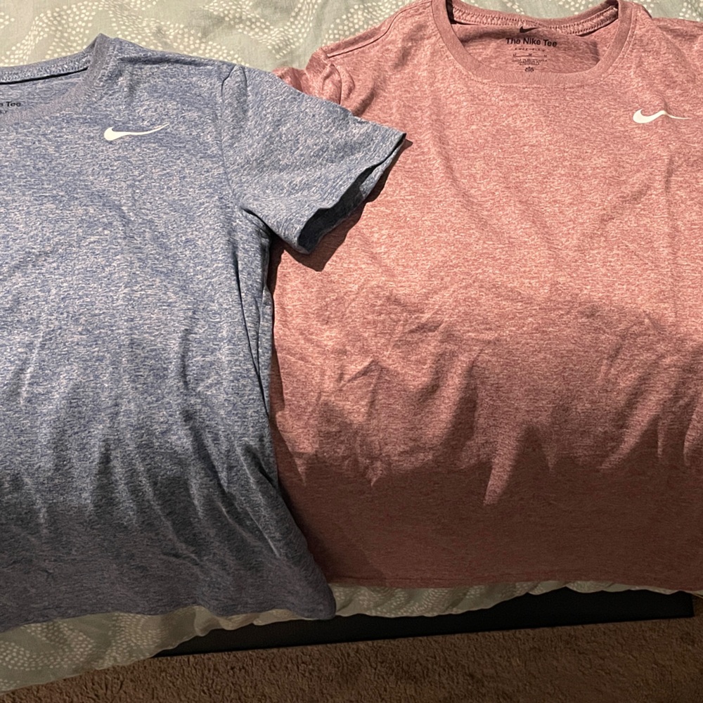 Nike Heathered Blue and Maroon Dry Fit T-Shirts Size M